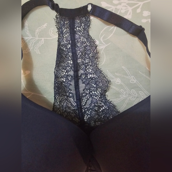 Victoria's Secret Navy Racer Back Bra With Gold Letters Size 36DDD - Picture 10 of 16
